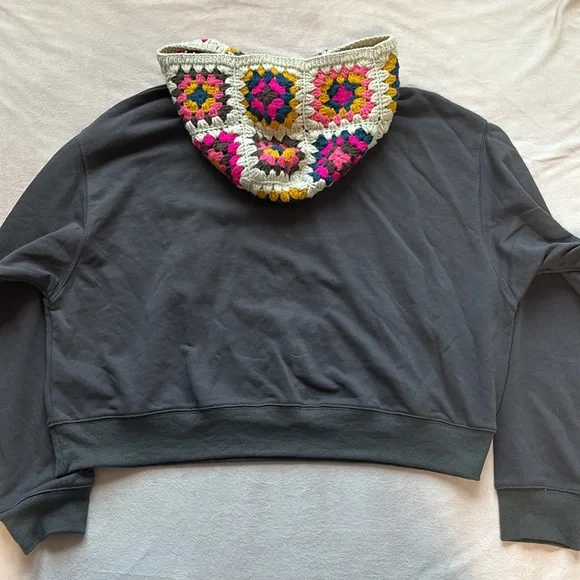 Natural Life Granny Crochet Hood Sweatshirt Charcoal Gray Oversize Size L/XL - Picture 11 of 11